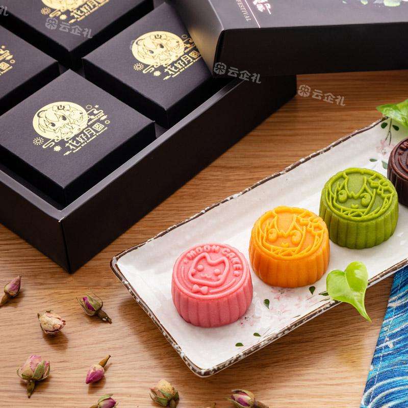 动漫公司中秋月饼礼品设计