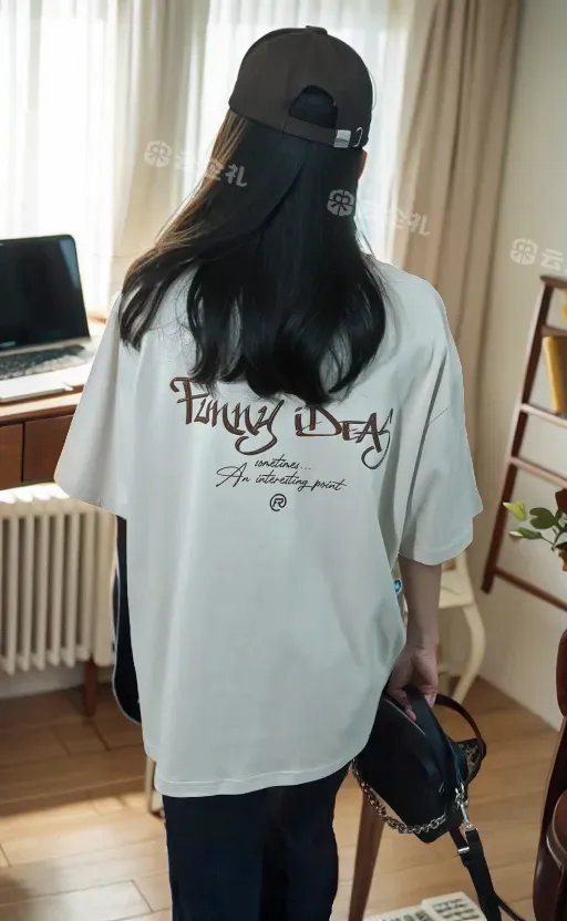 自研款美式手绘FUNNY IDEAS T恤